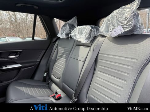 Used 2026 Mercedes-Benz GLC 300 4MATIC image 15