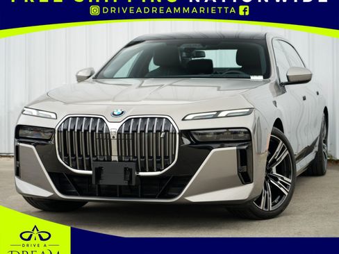 Used 2023 BMW i7 xDrive60 image 1