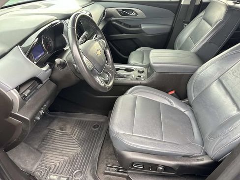 Used 2020 Chevrolet Traverse LT w/ LT Premium Package FWD image 8