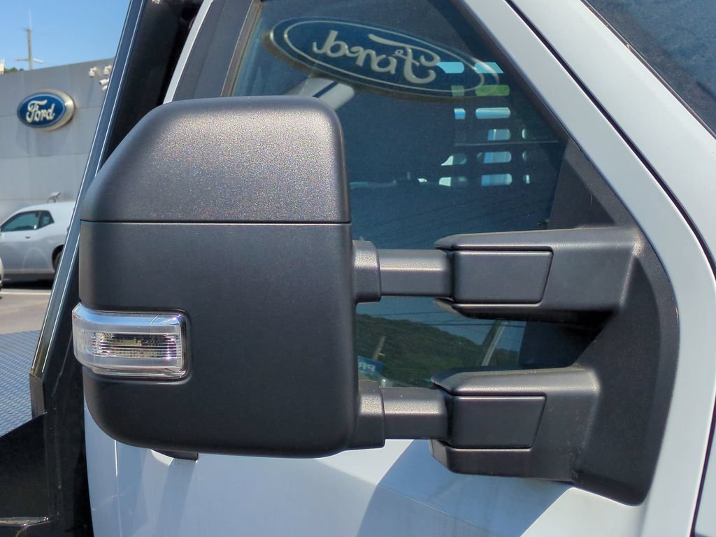Used 2024 Ford F550 2WD Regular Cab Super Duty image 14