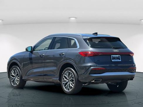Used 2025 Audi Q5 Premium Plus AWD/4WD image 5