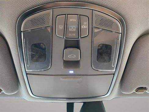 Used 2015 Hyundai Sonata Limited w/ Option Group 06 FWD image 10