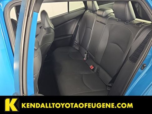 Used 2022 Toyota Prius Prime XLE FWD image 24