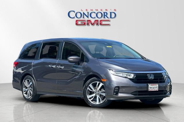 Used 2023 Honda Odyssey Touring image 1