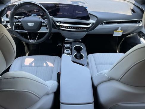 New 2026 Cadillac Lyriq Premium Luxury RWD image 8