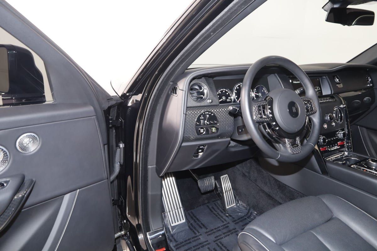 Used 2024 Rolls-Royce Cullinan Black Badge AWD/4WD image 82