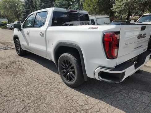 Used 2023 GMC Sierra 1500 Elevation AWD/4WD image 4