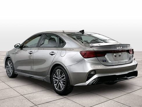 Used 2023 Kia Forte GT-Line w/ GT-Line Technology Package FWD image 10