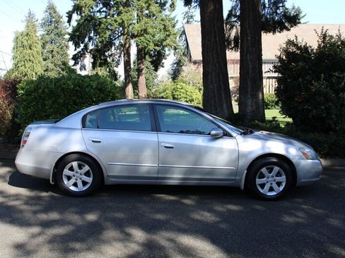 Used 2004 Nissan Altima 2.5 S w/ Convenience Pkg image 11