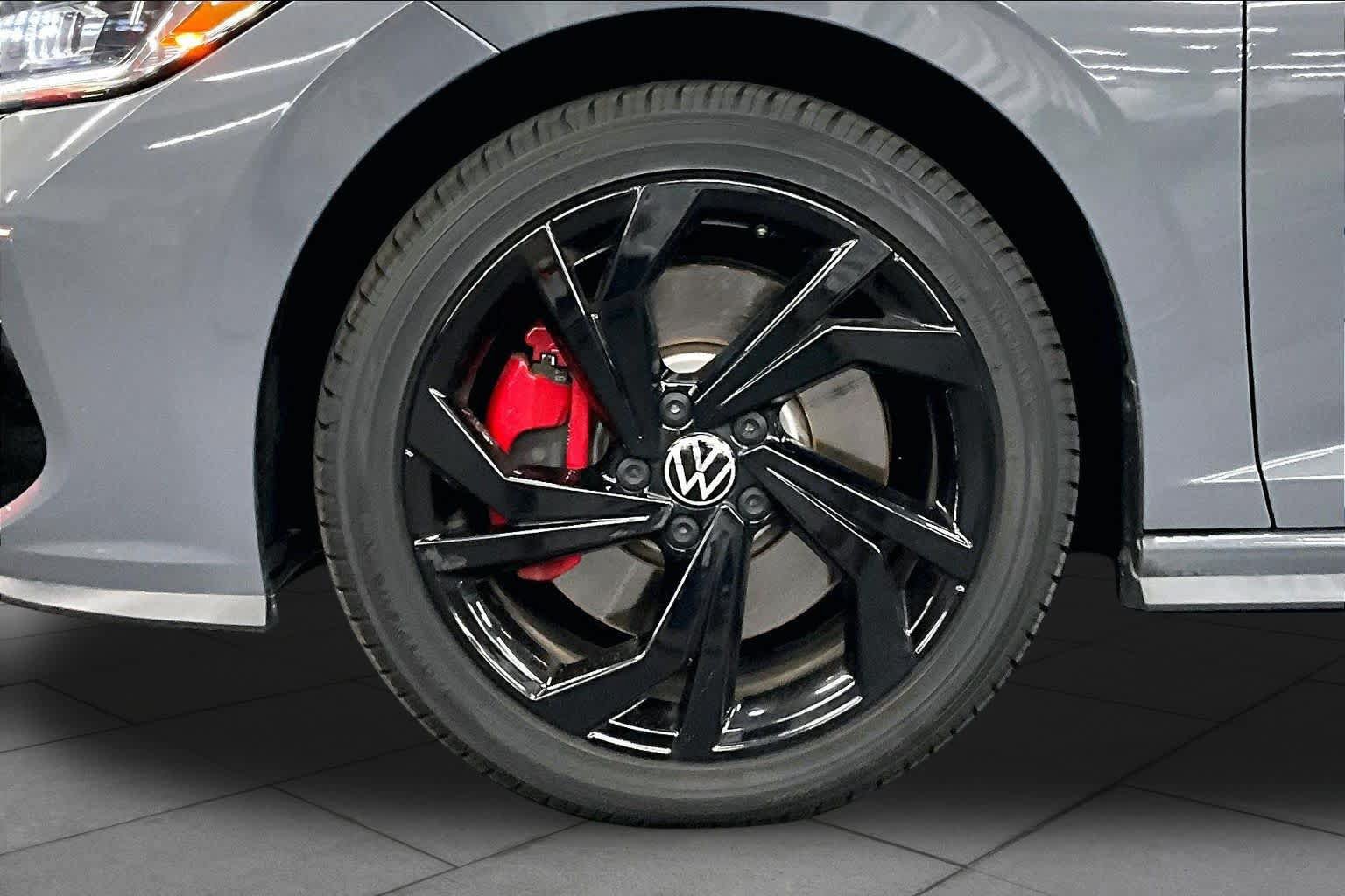 Used 2023 Volkswagen Jetta GLI Autobahn FWD image 10