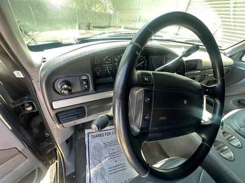 Used 1994 Ford Bronco AWD/4WD image 78