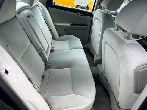 Used 2016 Chevrolet Impala Limited LS FWD image 16