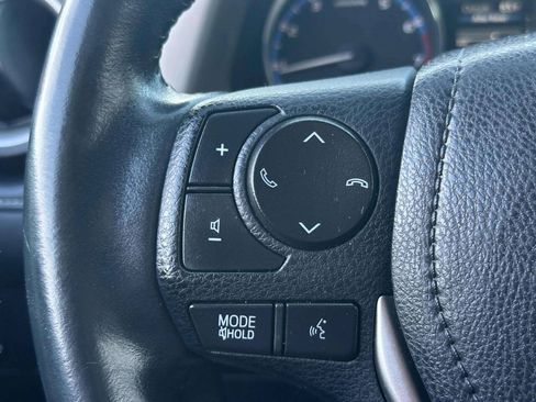 Used 2016 Toyota RAV4 Limited AWD/4WD image 26