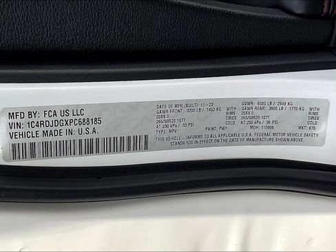 Used 2023 Dodge Durango GT image 31