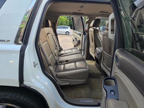 Used 2015 GMC Yukon SLT w/ HD Trailering Package image 18