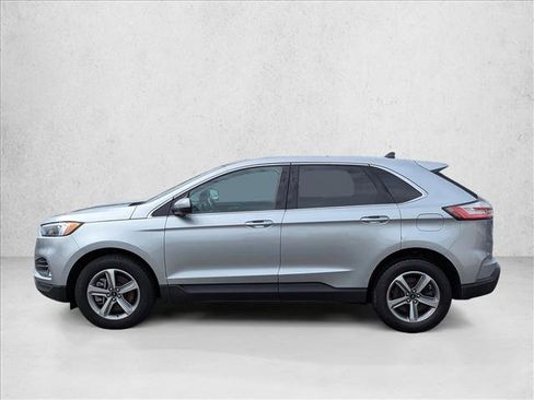 Used 2024 Ford Edge SEL w/ Convenience Package AWD/4WD image 8