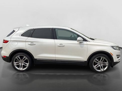 Used 2016 Lincoln MKC Reserve w/ Lincoln MKC Climate Package AWD/4WD image 4