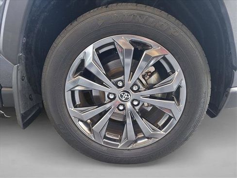 Certified 2023 Toyota RAV4 XLE Premium image 21