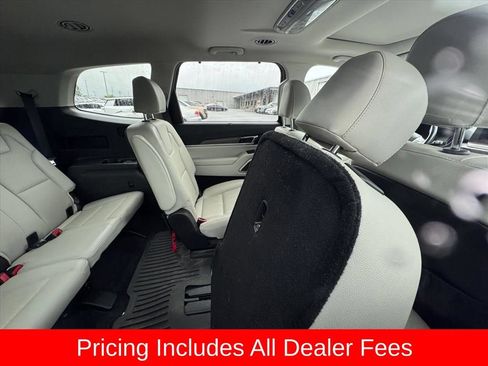 Certified 2021 Kia Telluride EX w/ EX Premium Package AWD/4WD image 4