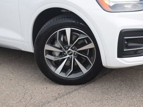 Used 2021 Audi Q5 2.0T Premium AWD/4WD image 31
