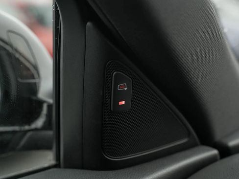 Used 2018 Audi Q3 2.0T Premium Plus w/ Premium Plus Package image 18