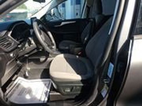 Used 2022 Ford Escape SE image 5