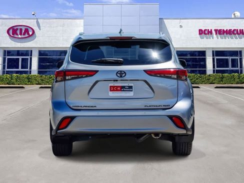 Used 2020 Toyota Highlander Platinum AWD/4WD image 5