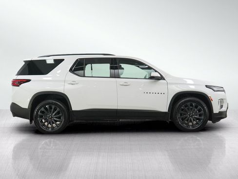 Used 2022 Chevrolet Traverse RS w/ LPO, Floor Liner Package AWD/4WD image 6