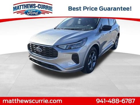 Certified 2024 Ford Escape ST-Line w/ Tech Pack #1 image 7