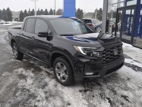 Certified 2025 Honda Ridgeline TrailSport image 1
