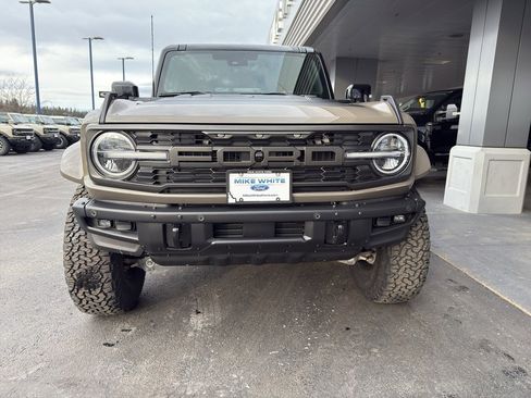 New 2025 Ford Bronco Raptor image 9