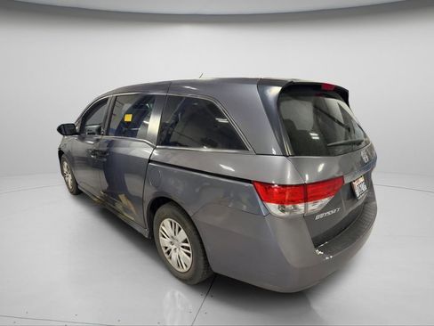 Used 2014 Honda Odyssey LX image 4