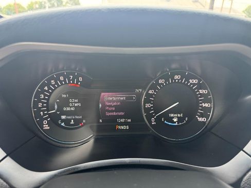 Used 2017 Lincoln MKZ Reserve image 10