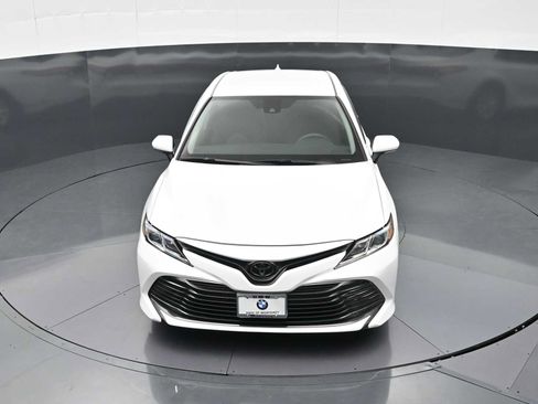 Used 2020 Toyota Camry LE w/ Cold Weather Package AWD/4WD image 18
