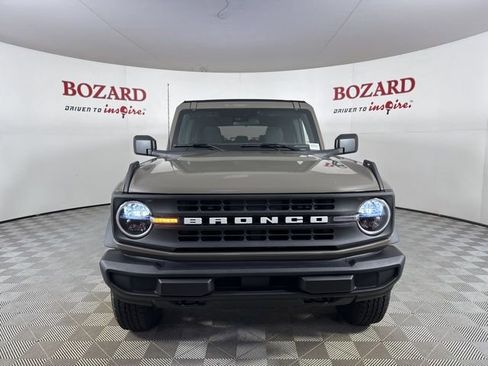 New 2025 Ford Bronco Big Bend image 2