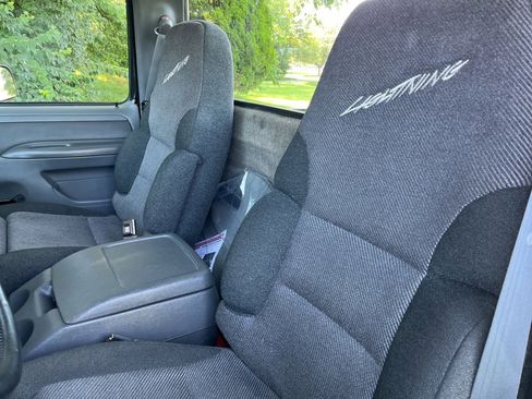 Used 1993 Ford F150 Lightning image 30