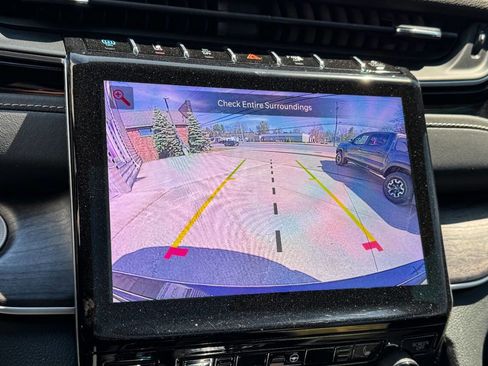 Used 2023 Jeep Grand Cherokee 4WD 4xe image 33