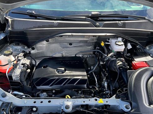 Used 2023 Chevrolet TrailBlazer LT w/ Convenience Package image 11