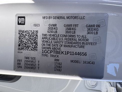 Used 2023 Chevrolet Colorado W/T image 38