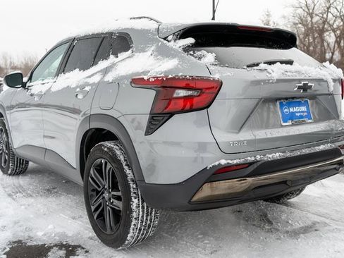 Used 2024 Chevrolet Trax ACTIV w/ Driver Confidence Package image 8