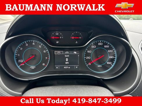 Used 2017 Chevrolet Cruze LT w/ Convenience Package FWD image 24