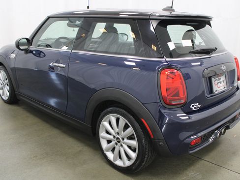 Used 2019 MINI Cooper S image 7
