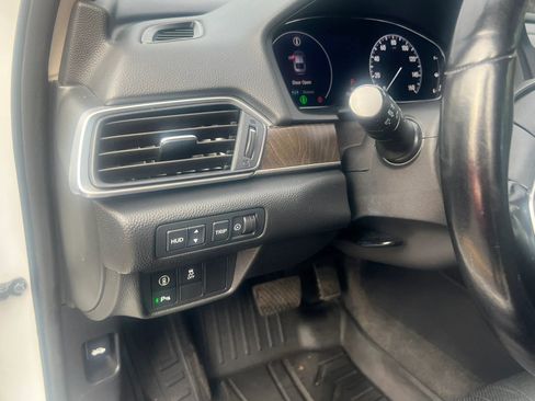 Used 2020 Honda Accord Touring image 13