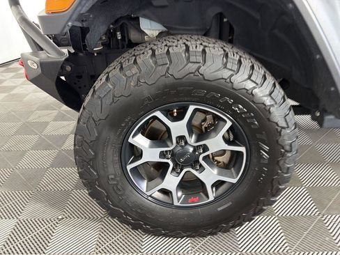Used 2019 Jeep Wrangler Rubicon AWD/4WD image 19