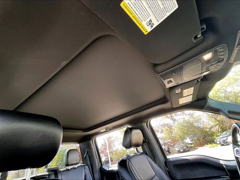 Used 2020 Ford F150 Lariat w/ Equipment Group 502A Luxury image 13