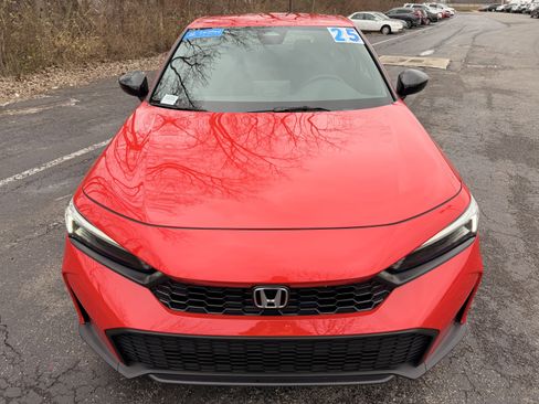 Certified 2025 Honda Civic Sport image 8