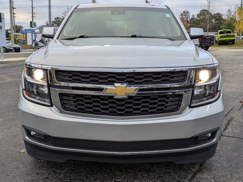 Used 2019 Chevrolet Tahoe LT image 9