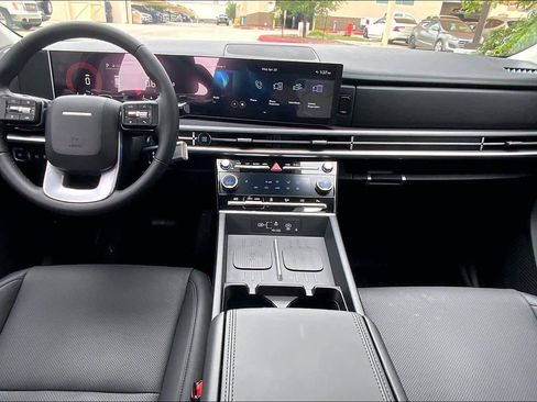 Used 2026 Hyundai Santa Fe SEL image 16