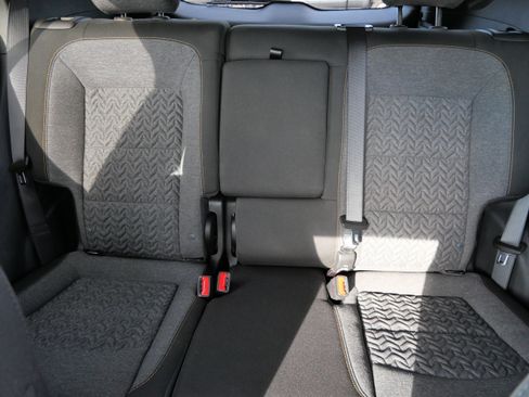 Used 2024 Chevrolet Equinox LT FWD image 13