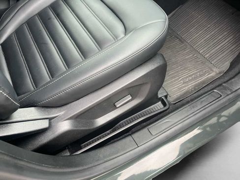 Used 2024 Ford Edge SEL w/ Convenience Package image 14